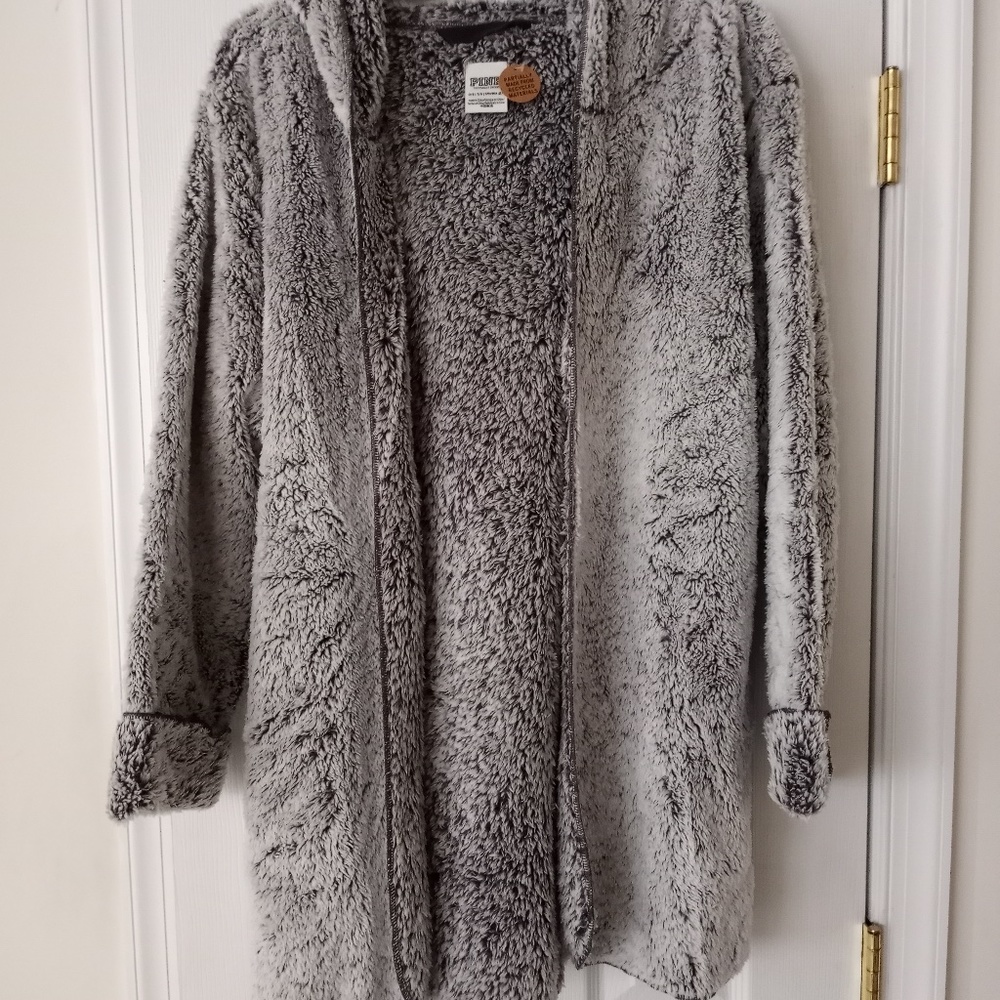 NEW VS Sherpa Hooded Cardigan OS GRAY